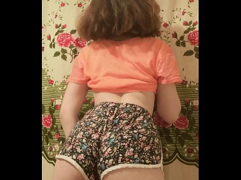 ❤️ Seksual yosh go'dak kamerada uning shortilarini echib tashlamoqda ❤️❌ Sifatli pornoda bizda ❤